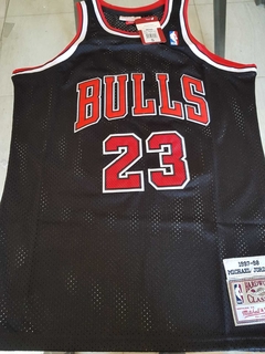 Musculosa Basquet Chicago Bulls Retro MATCH Negra Jordan #23 Bordado - comprar online