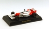 Miniatura McLaren MP4/11 #8 - D. Coulthard - 1996 - 1/64 Kyosho