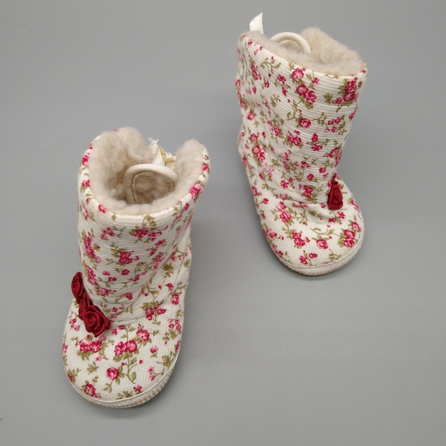 Botas NUEVAS Gorditoo Talle 15 AR corderito adentro
