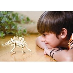 brinquedo-dinossauro