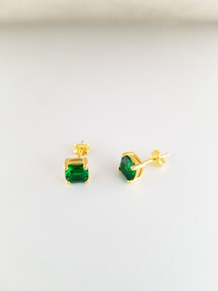 AROS DORADO CON ZIRCONIA VERDE