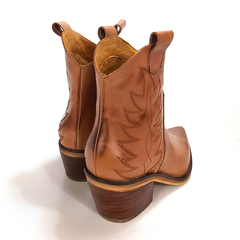 Botas Texanas Cortas Bordadas - comprar online