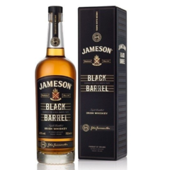 Jameson Black Barrel en Estuche