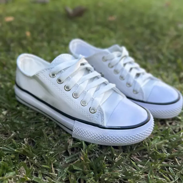 Zapatillas Urbanas Cuero Sin PLataforma