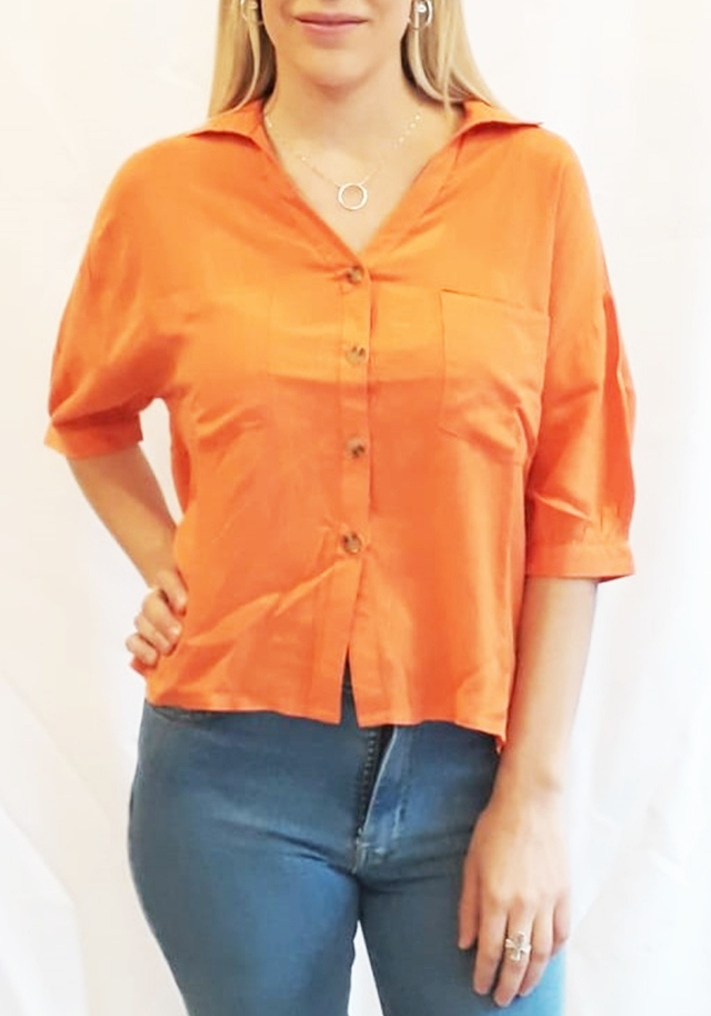 Camisa lino con botones de madera manga abullonada Camila LINA117