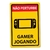 Placa Decorativa Gamer Jogando Nintendo Switch 24x16 cm