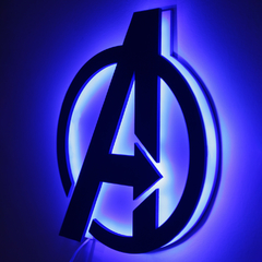 Cuadro led / 12v / dimmer / Logo Avengers Marvel - comprar online