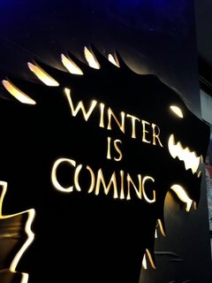 Cuadro led Winter is coming 50x40cm - comprar online