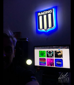 Escudo led Racing Club - comprar online