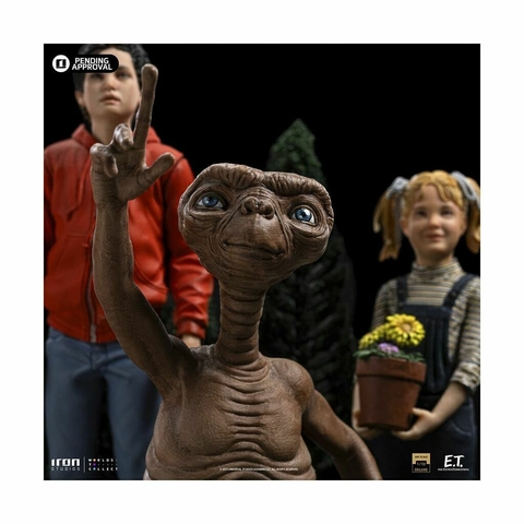 E.T., Elliot and Gertie (VERSÃO DELUXE) - 1/10 Art Scale - E.T. - Iron Studios