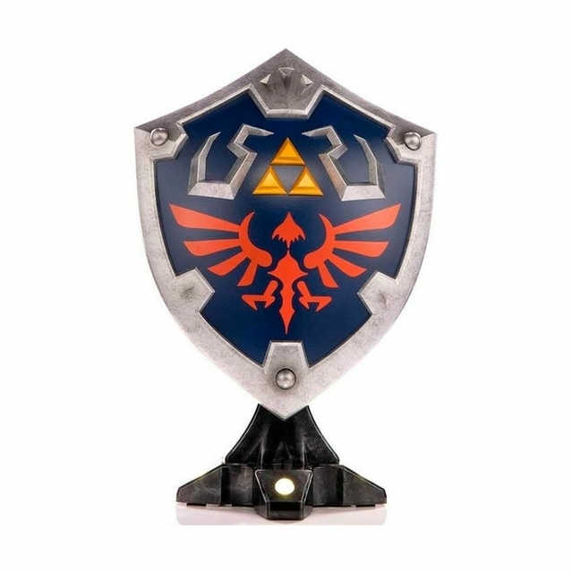 Hylian Shield - Collector's Edition - The Legend of Zelda: Breath of the Wild - First 4 Figures