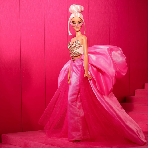 Barbie Pink Collection Doll Hjw86 Mattel