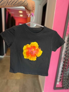 Baby Tee "Flores" - tienda online