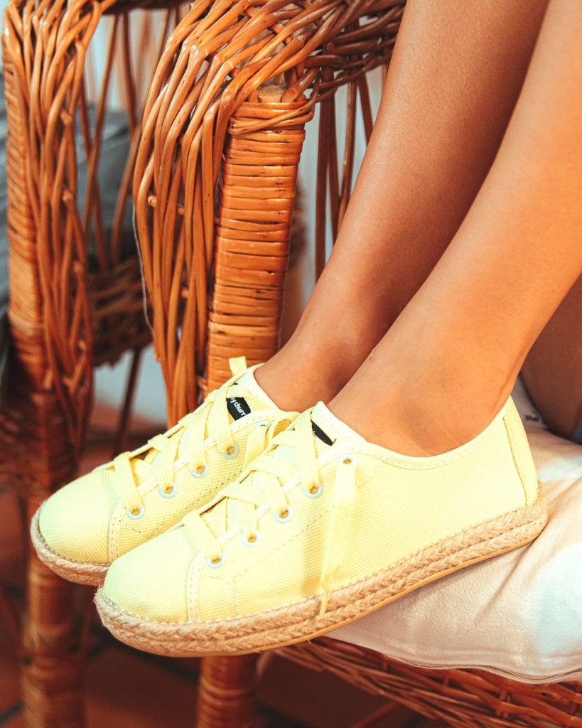 Zapatos--Zapatillas-Amarillo