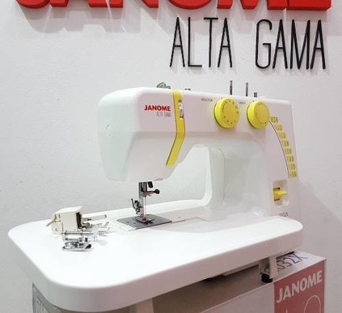 Janome 2032x 41 Funciones + Kit De Patchwork