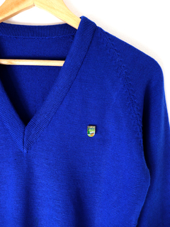 Sweater Cobalto + Pin - La Fábrica