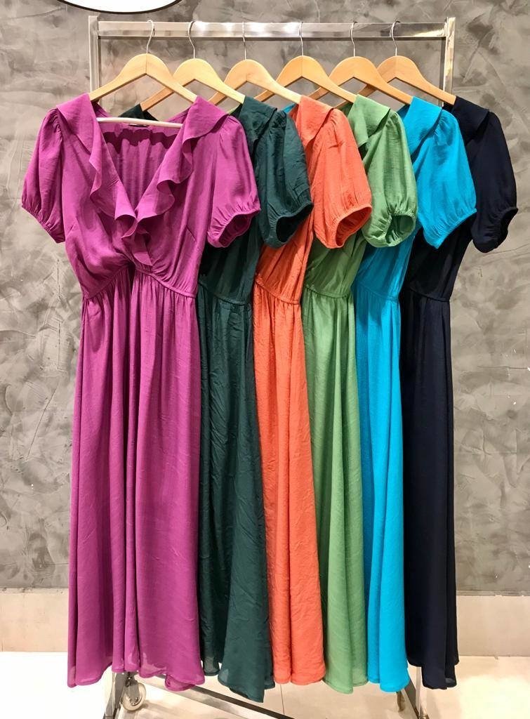 Vestido de babado na deals gola