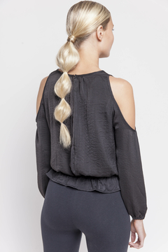 Blusa negra - Chill Moda