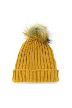 Gorro tejido pompón piel por Unidad