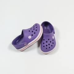 TALLE 4 C 5 ( SUELA 13 cm ) - GOMON VIOLETA BLANCO - CROCS - comprar online