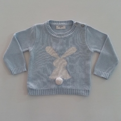 TALLE M (9/12 MESES) - SWEATER TEJIDO HILO CELESTE CONEJO POMPOM - PIOPPA