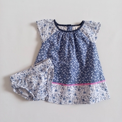 TALLE 0/3 MESES - VESTIDO M/CORTA CELESTE AZUL FLORCITAS C/BOMBACHA - OSHKOSH - comprar online