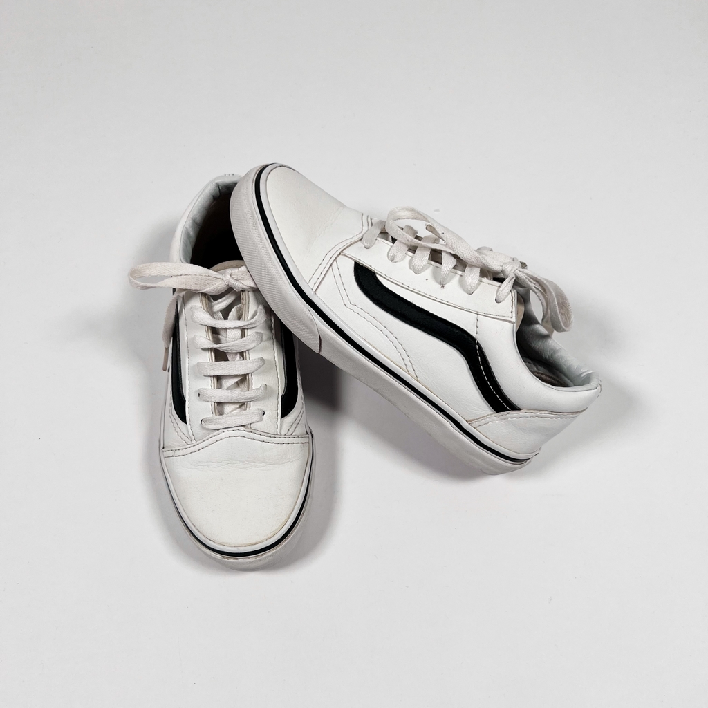 Vans de top cuero blancas