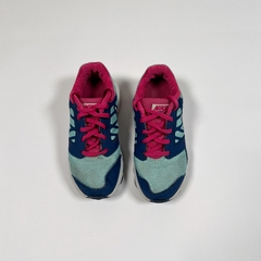 TALLE EUR 28.5 ( SUELA 21 CM ) - ZAPATILLAS DEPORTIVAS CELESTE AZUL FUCSIA - NIKE