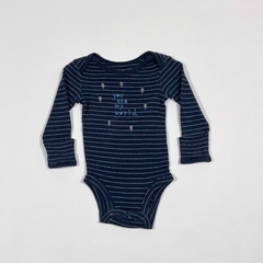 TALLE NB - BODY M/LARGA AZUL RAYAS GRISES DIBUJITOS - CARTERS