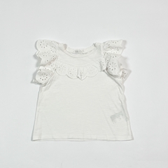 TALLE 2/4 AÑOS - REMERA S/MANGA BLANCA VOLADOS BRODERY - H&M