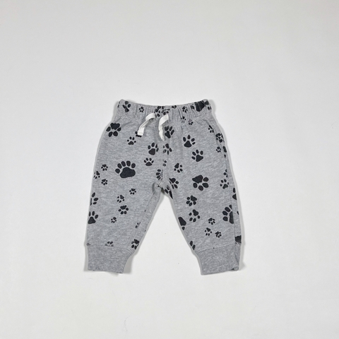 TALLE 3 MESES - PANTALON ALGODON RUSTICO GRIS HUELLITAS - CARTERS