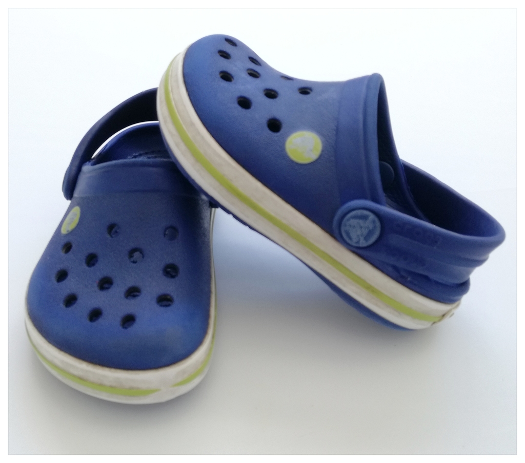 CROCS AZULES CROCS - TALLE 4C5 - Fiesta Vintage