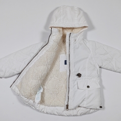 TALLE 1 AÑO - CAMPERA ABRIGO BLANCA FORRADA EN CORDERITO BEIGE - MIMO en internet