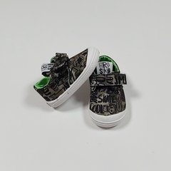 TALLE 18 (SUELA 12 CM) - ZAPATILLA VERDE MILITAR ESCRITURAS NEGRA C/VELCRO - GRISINO - comprar online