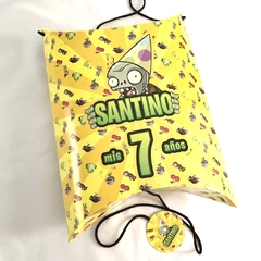 Piñata tipo pillow Plantas vs Zombies