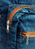 Mochila Jeans Detalhes Puídos 20 Lts na internet