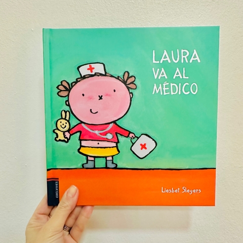 LAURA VA AL MÉDICO