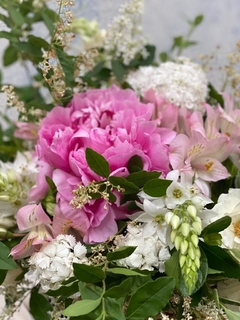 Ramo de Peonías SMALL ✱ Seasonal Flowers - Bozzi Bazar | Boutique de Flores