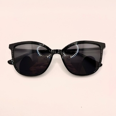 CLIP ON - PARIS - PRETO + 1 LENTE SOLAR - comprar online