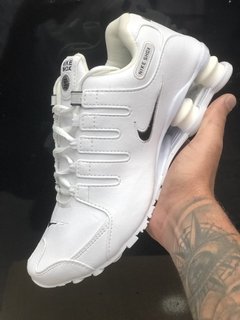 Nike Shox NZ na internet