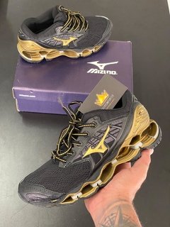 Mizuno Wave Prophecy 9