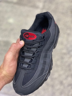 AIR MAX 95 na internet