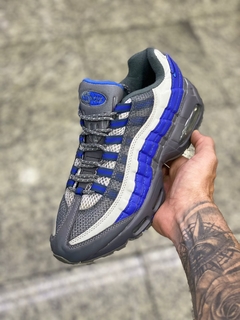 AIR MAX 95 na internet