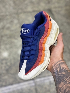 AIR MAX 95 na internet