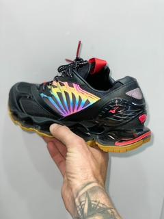 Mizuno Wave Prophecy Futur na internet