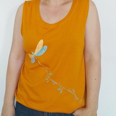 Musculosa Remera Libelula Escote Redondo Naranja - comprar online