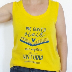 Musculosa Mi Historia Amarillo - comprar online