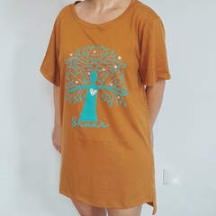 Maxi Remera Arbol Habano - tienda online