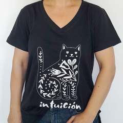 Remera Intuicion Escote V Negro