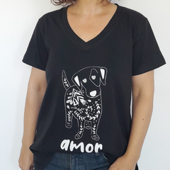 Remera Amor Escote V Negro - comprar online